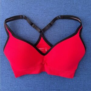 Jockey Women’s Activewear Mid Impact Molded Cup Seamless Sports Bra, Red